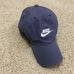 Nike Womens Hat